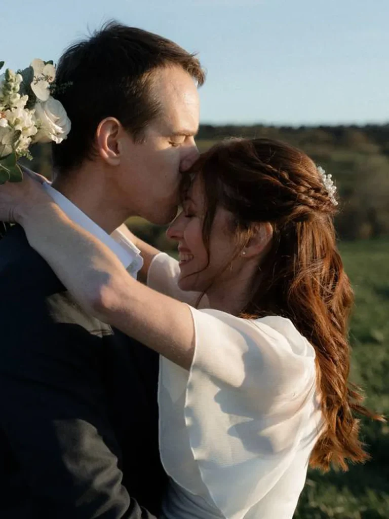 Peinado para novias, madres, madrinas en Barcelona realizado por Mili Cáceres.